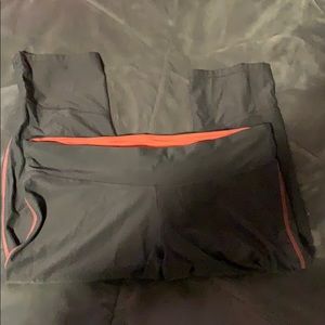 Gray Champion XL Cropped leggings